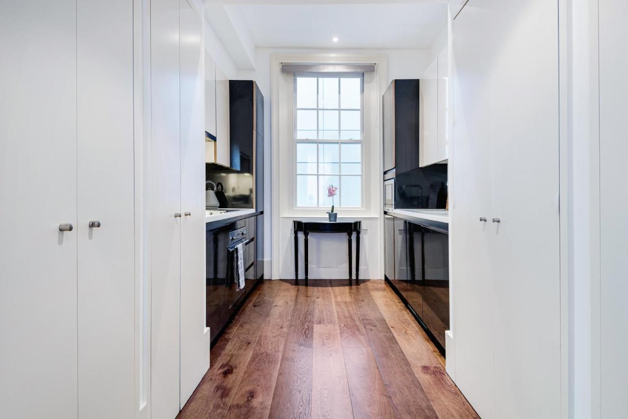 Modern Mayfair Apartments London Bagian luar foto
