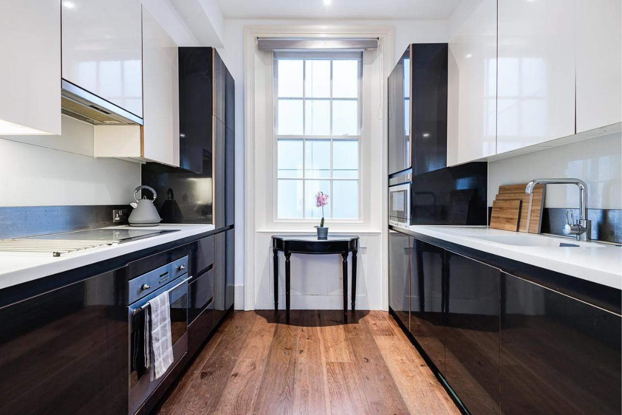 Modern Mayfair Apartments London Bagian luar foto