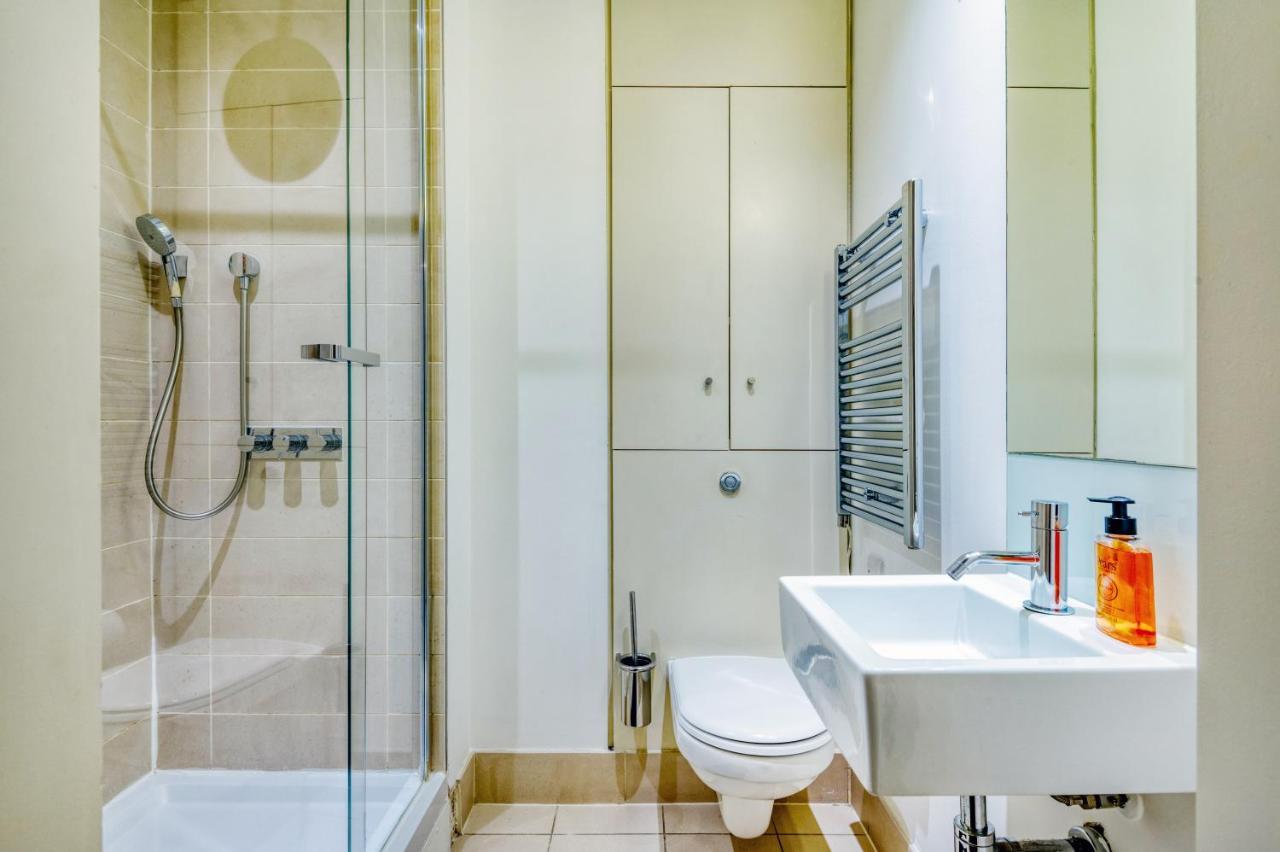 Modern Mayfair Apartments London Bagian luar foto